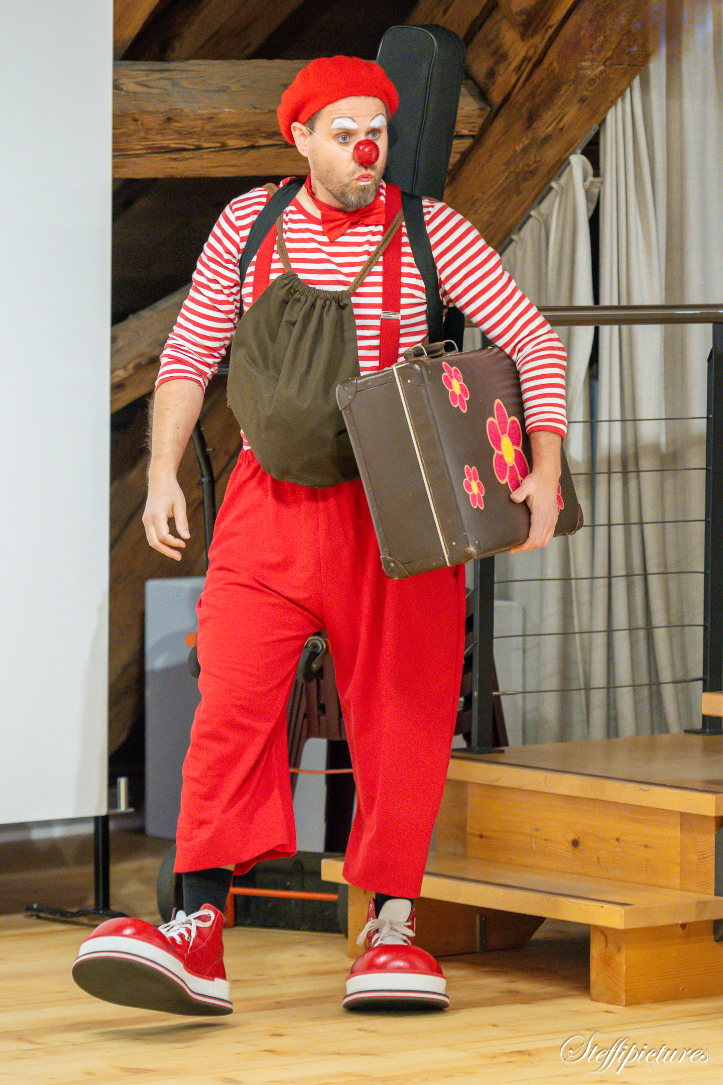 Clowns (32)